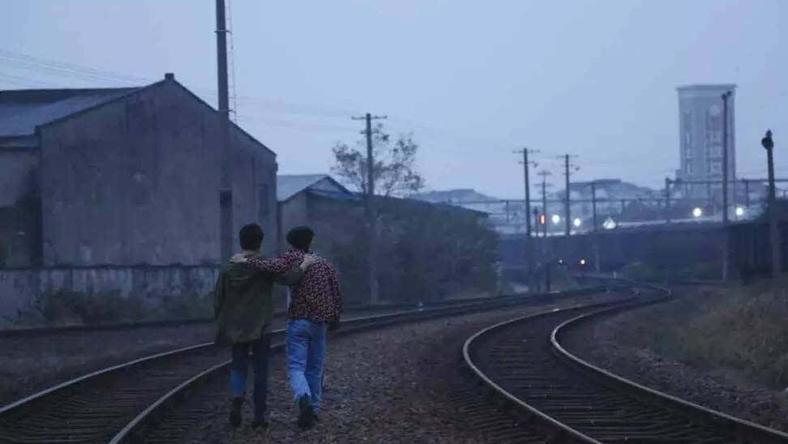 致我们终将回不去的故乡:小城市在互联网时代的加速衰败